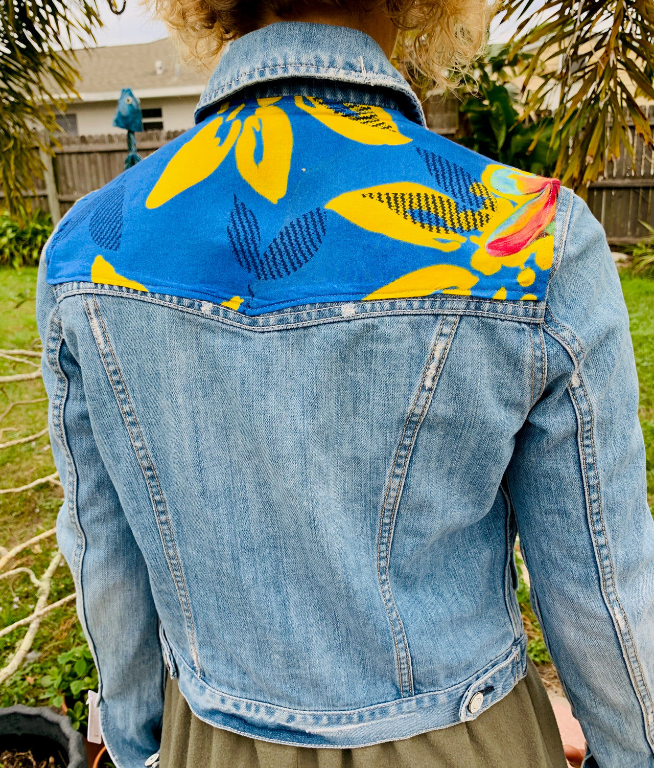 042 Denim Jacket (S)