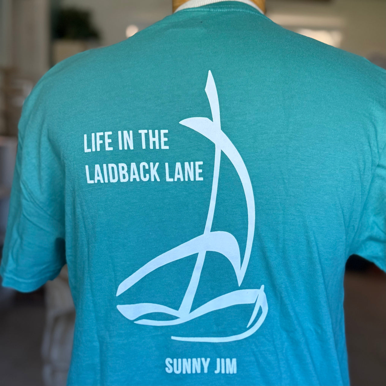 Life in the Laidback Lane, Men's T-shirt
