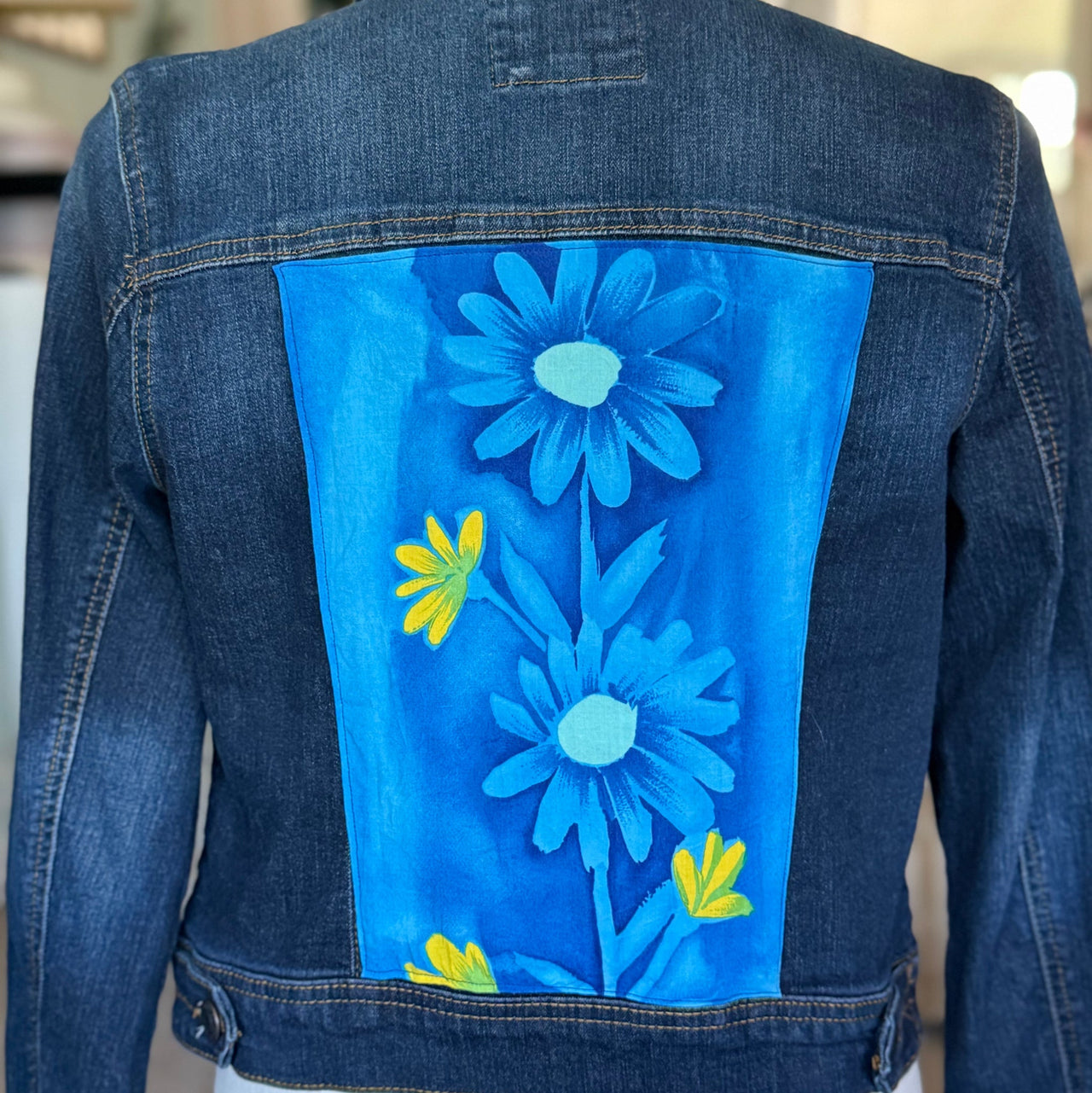 006 Denim Jacket (M)