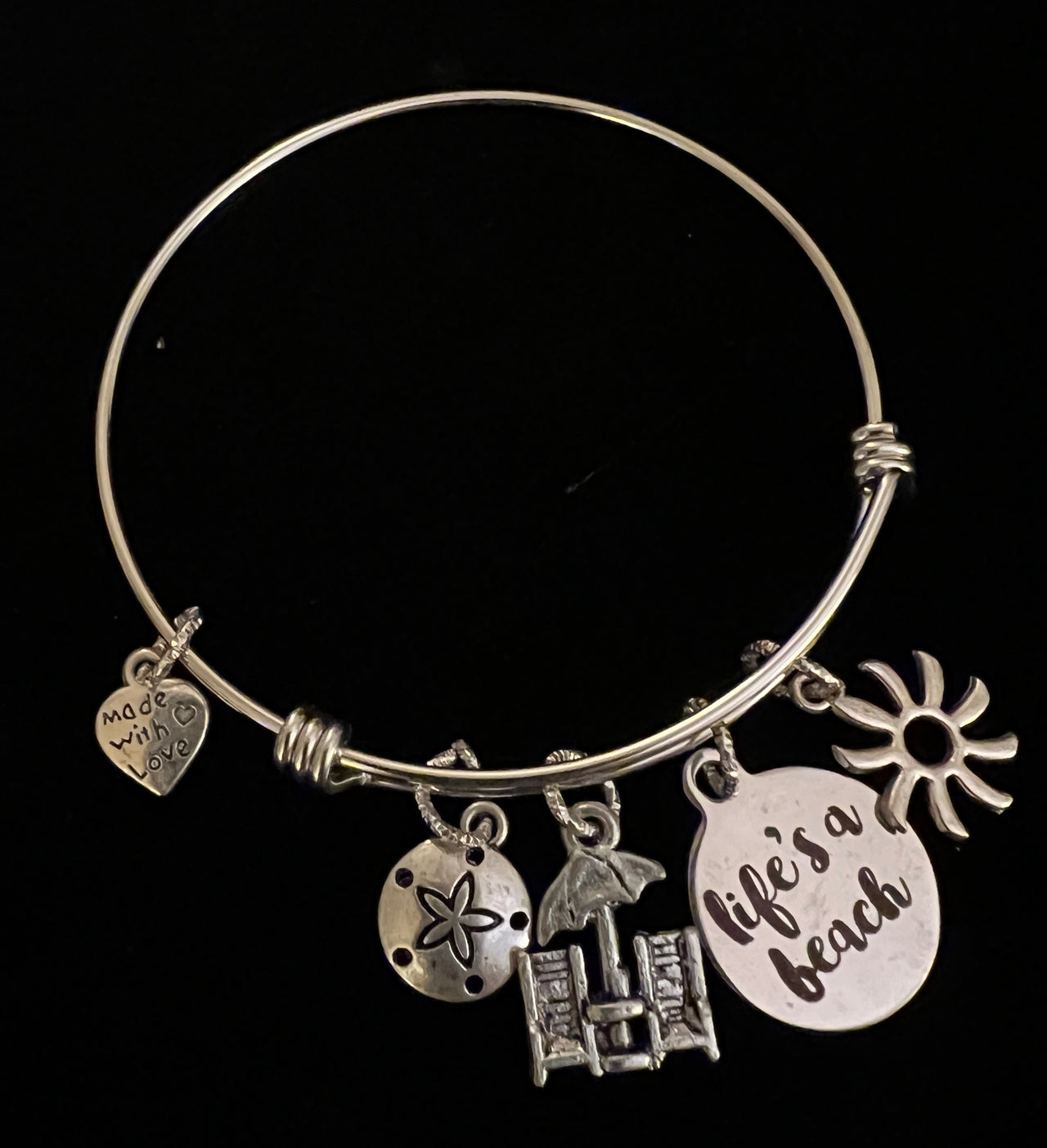 Life's a Beach, Bangle