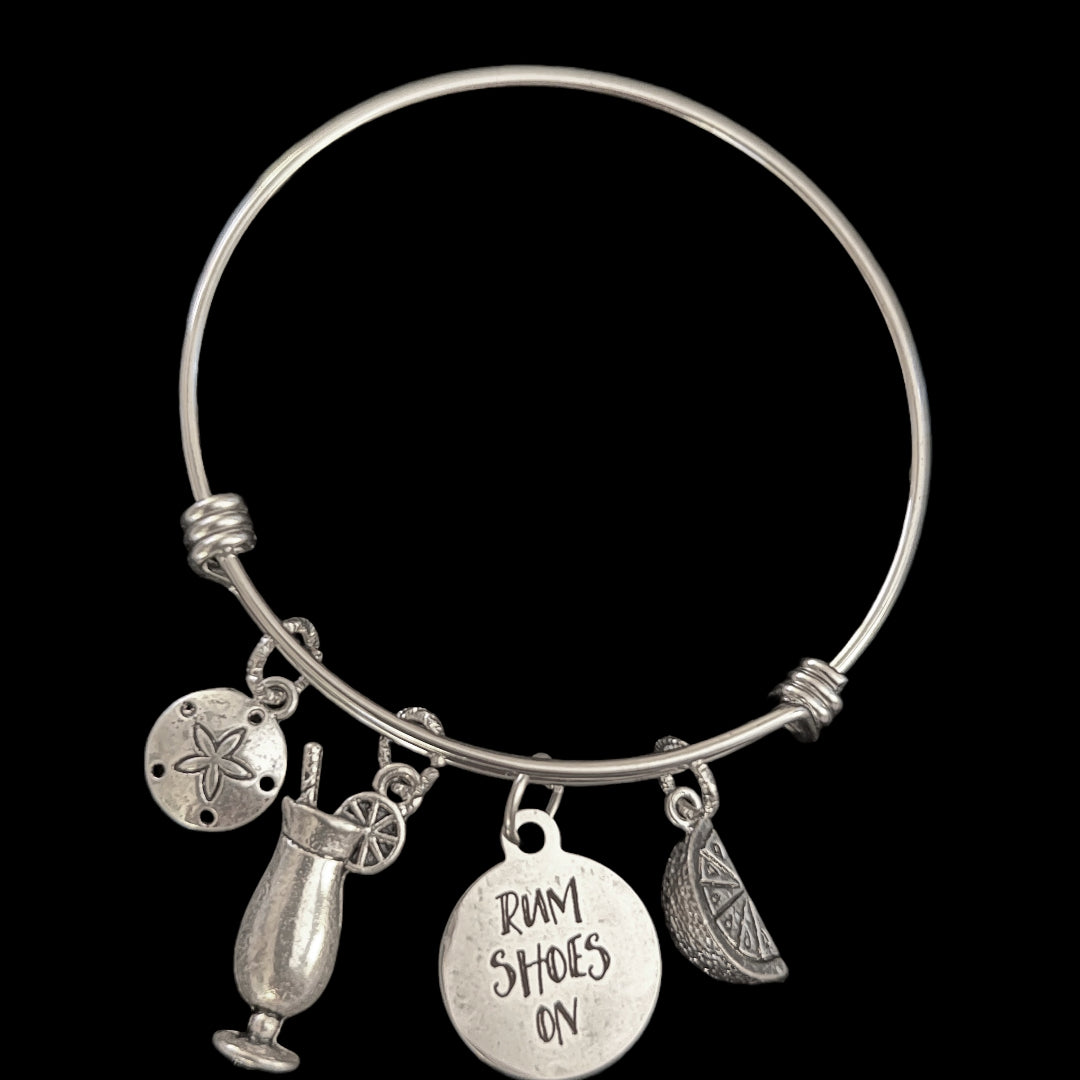 Rum Shoes On, Bangle