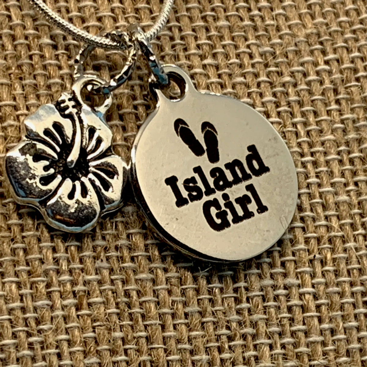 Island Girl, Necklace